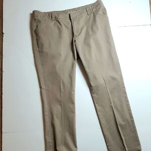Lee Classic Women's Chino Tan Pants